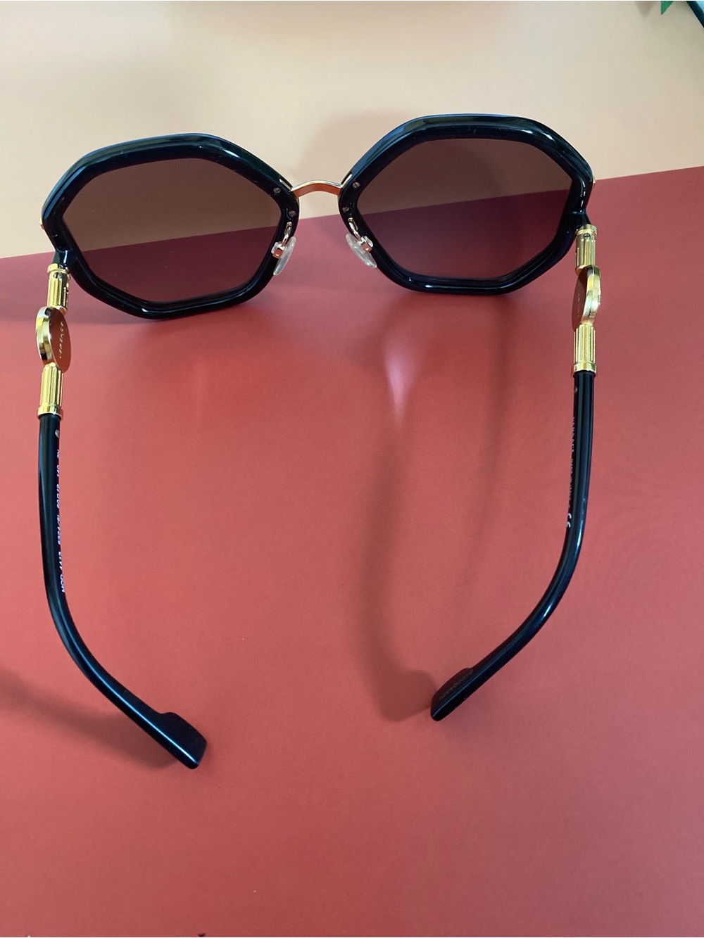 Versace Black Frame Brown Gradient Sunglasses with Gold Medusa Logo - Picture 2 of 16